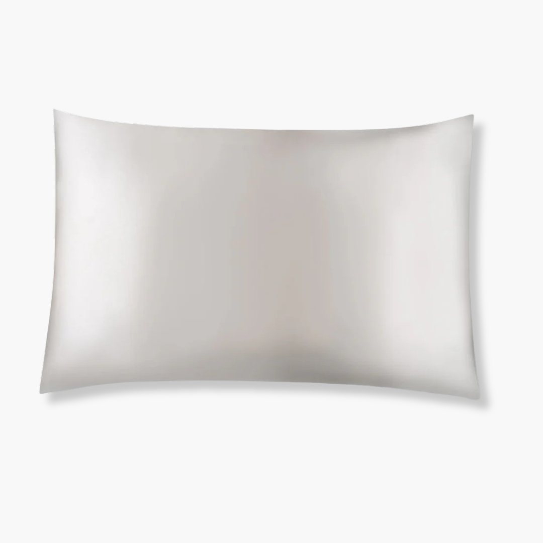 Luna's Premium Silk Pillowcase